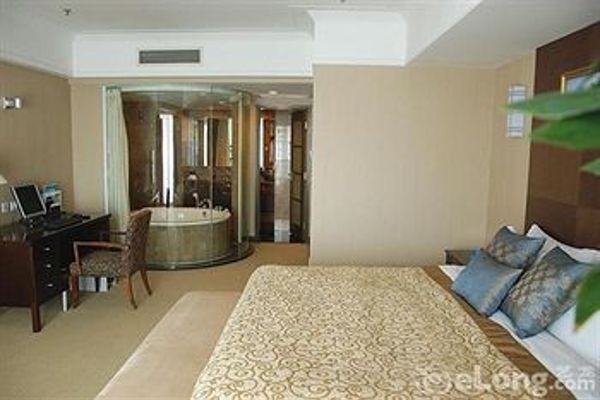 Blue Horizon International Hotel (Dongying)